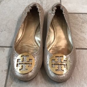Tory Burch Reva Flats 9.5 Gold/Platinum Metallic